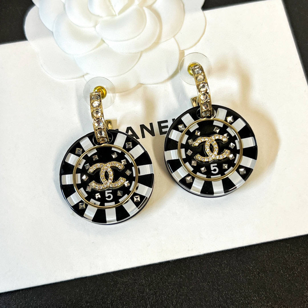 Chanel NIGO Accessories Black Circle Letter Earrings #nigo84128