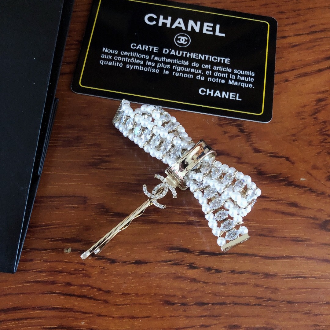 Chanel NIGO Simple Hairpin Pearl White Matching Accessories Jewelry #nigo82463