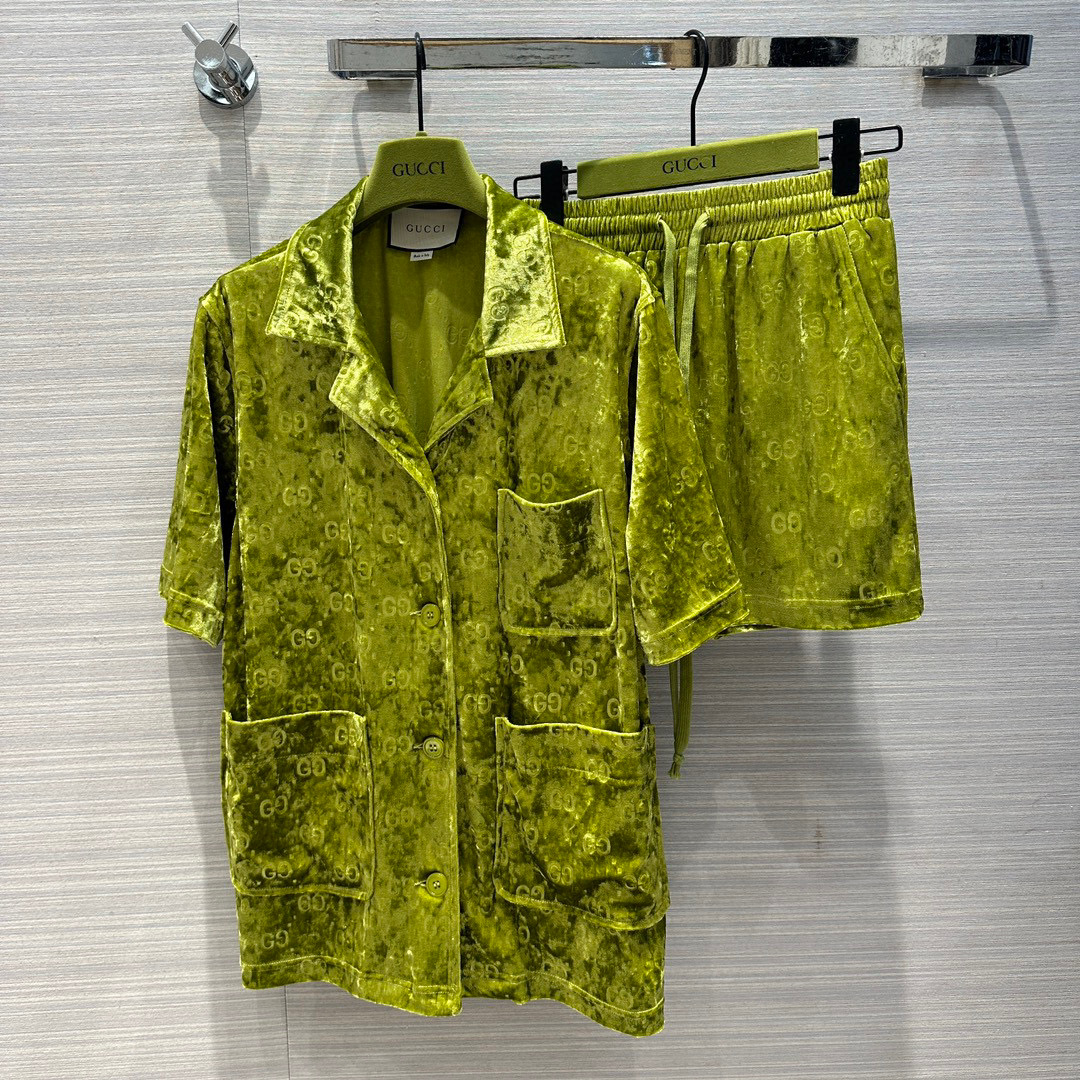 Gucci NIGO Woman Printed Short Sleeved Shirt And Shorts Set #nigo21342