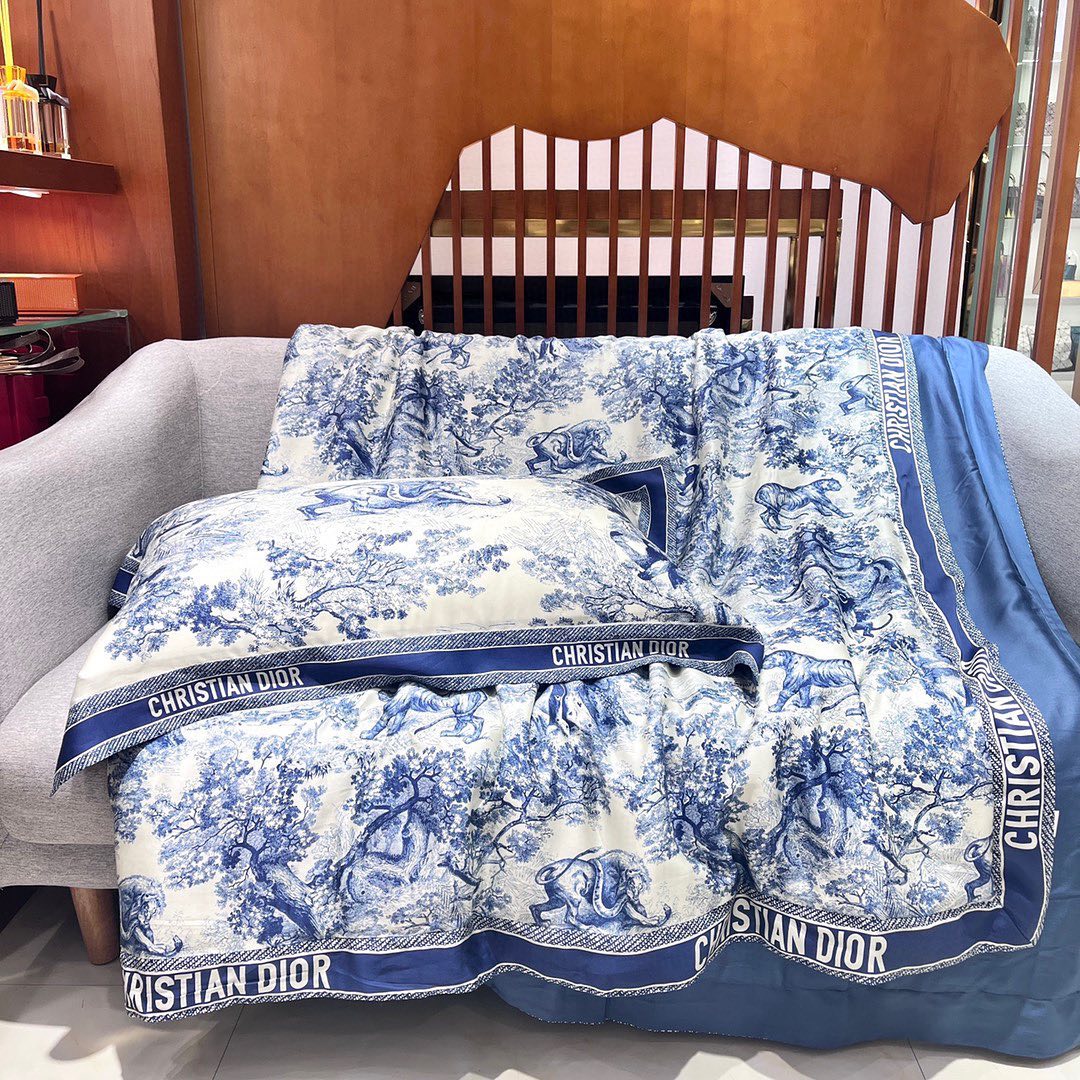 Dior NIGO Bedding, pillowcase summer quilt #nigo57387