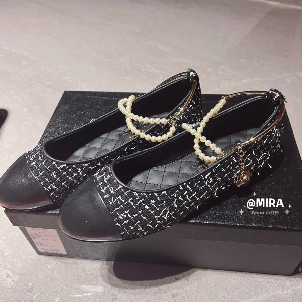Chanel NGO Fashion Pearl Chain Shoes #nigo21531