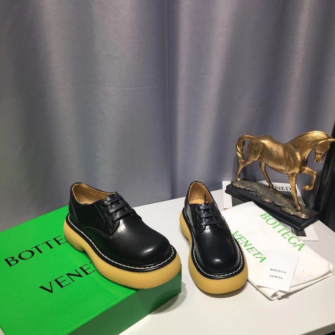 BOTTEGA VENETA NIGO Genuine Leather Lace up Shoes #nigo3995