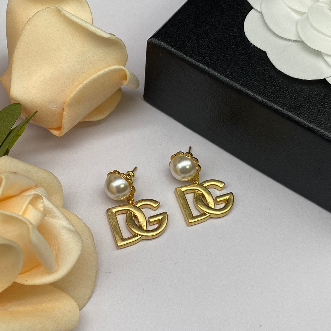 Dolce Gabbana NIGO Fashionable Pearl Small Earrings #nigo21557