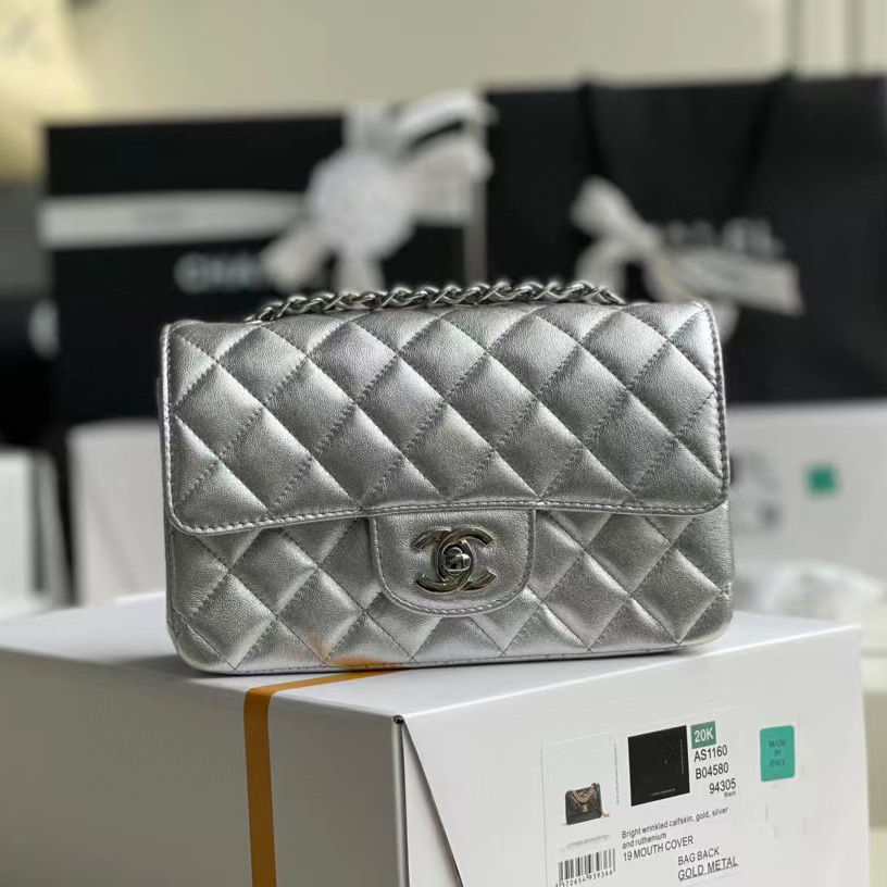 CHANEL Chain Shoulder Bag Bags #nigo53481