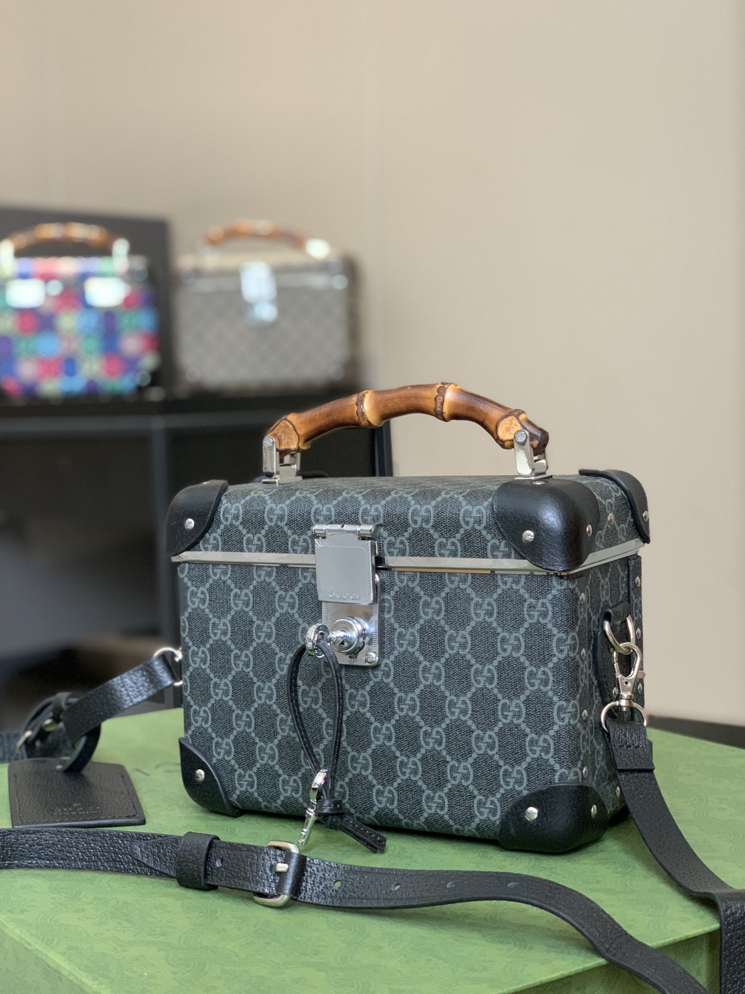 Gucci NIGO Woman Canvas Case Travel Case Luggage Shoulder Bag Bags #nigo29172