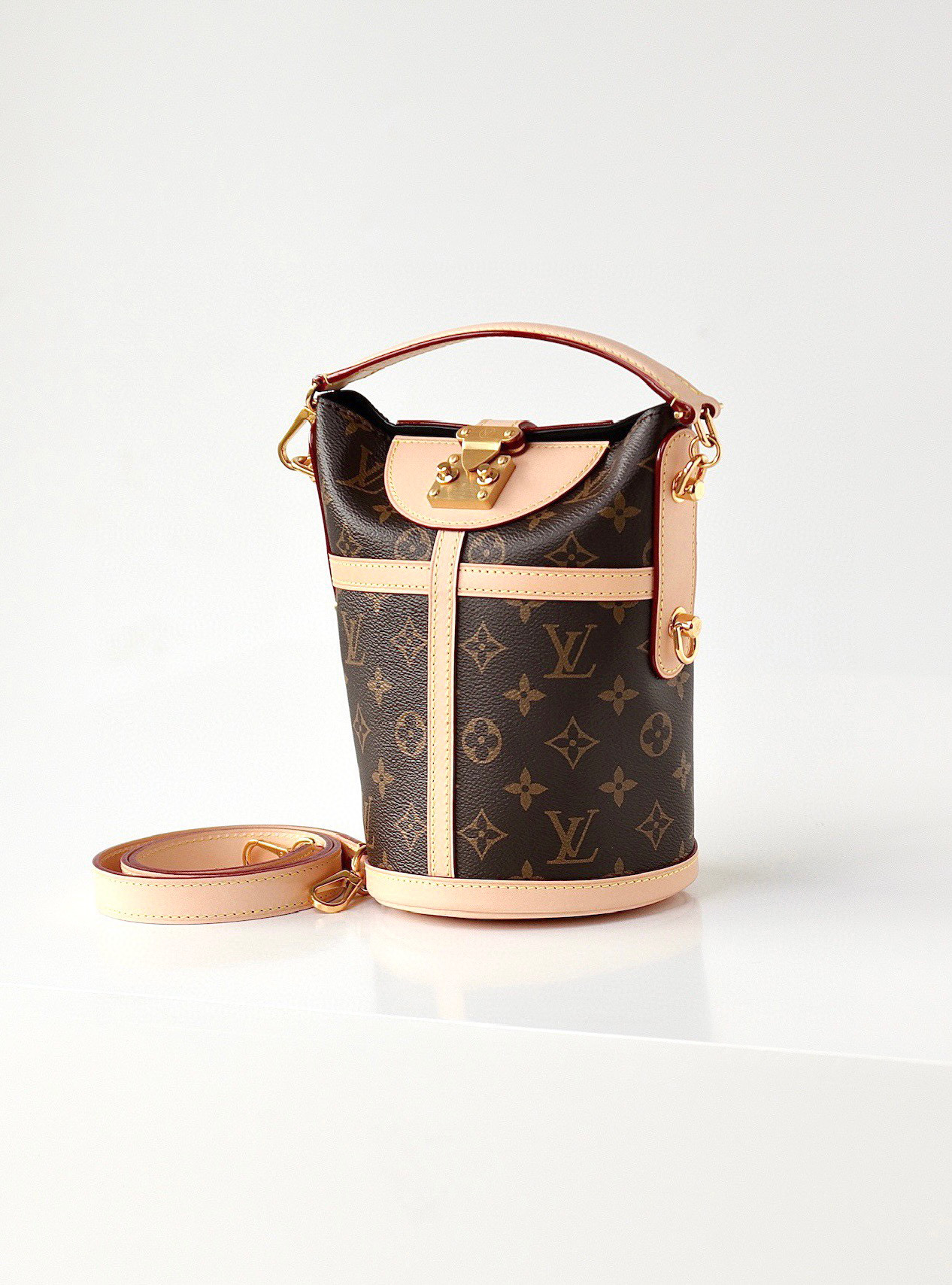 Louis Vuitton NIGO Leather Printed Portable Bag #nigo57949