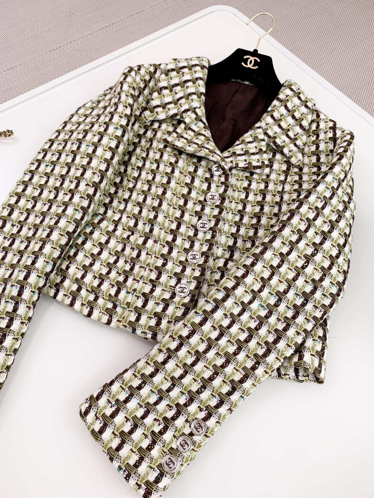 Chanel Fashionable Long Sleeved Jacket #nigo21668