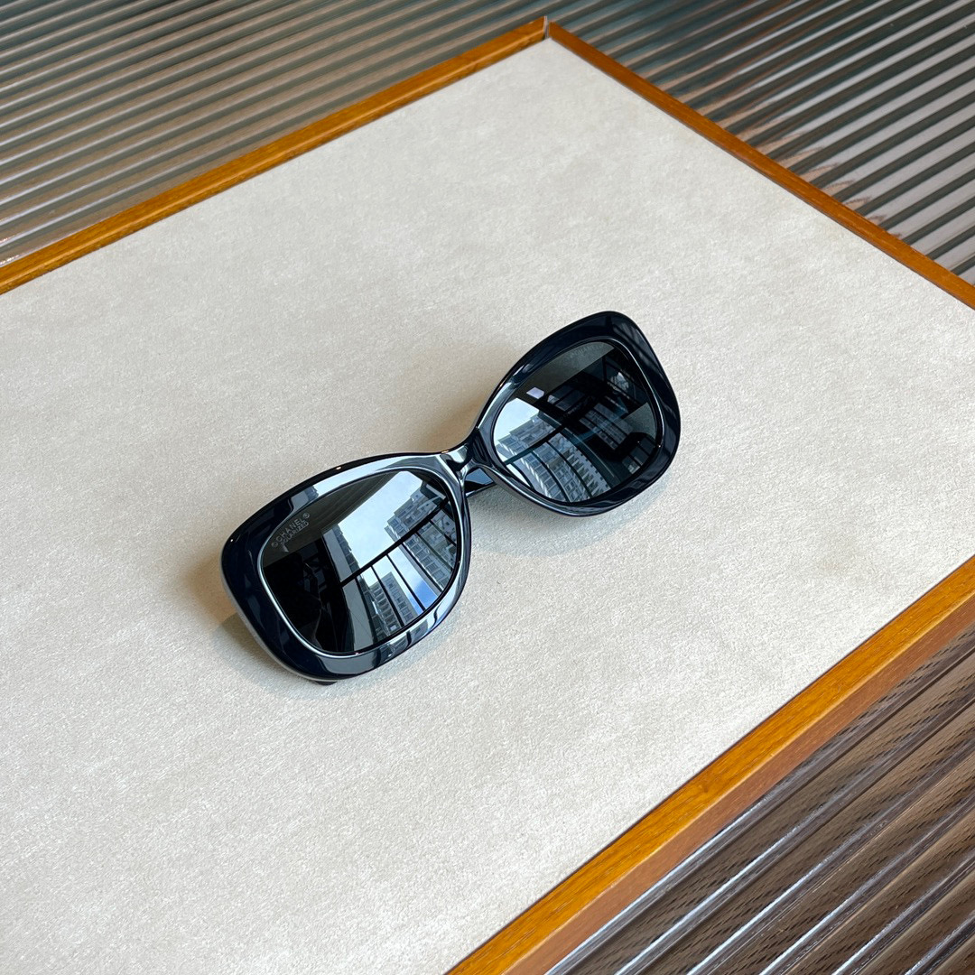 Chanel Sunvisor Decorative Sunglasses #nigo21669