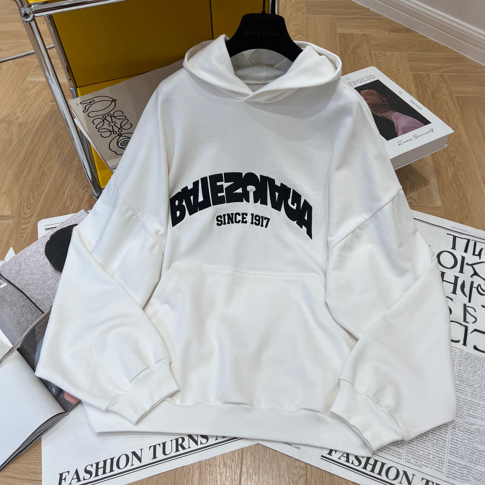 Balenciaga Back Flip Round Hoodie Oversize In Black Mirror Letter Hooded Sweatshirt Pullover #nigo96248