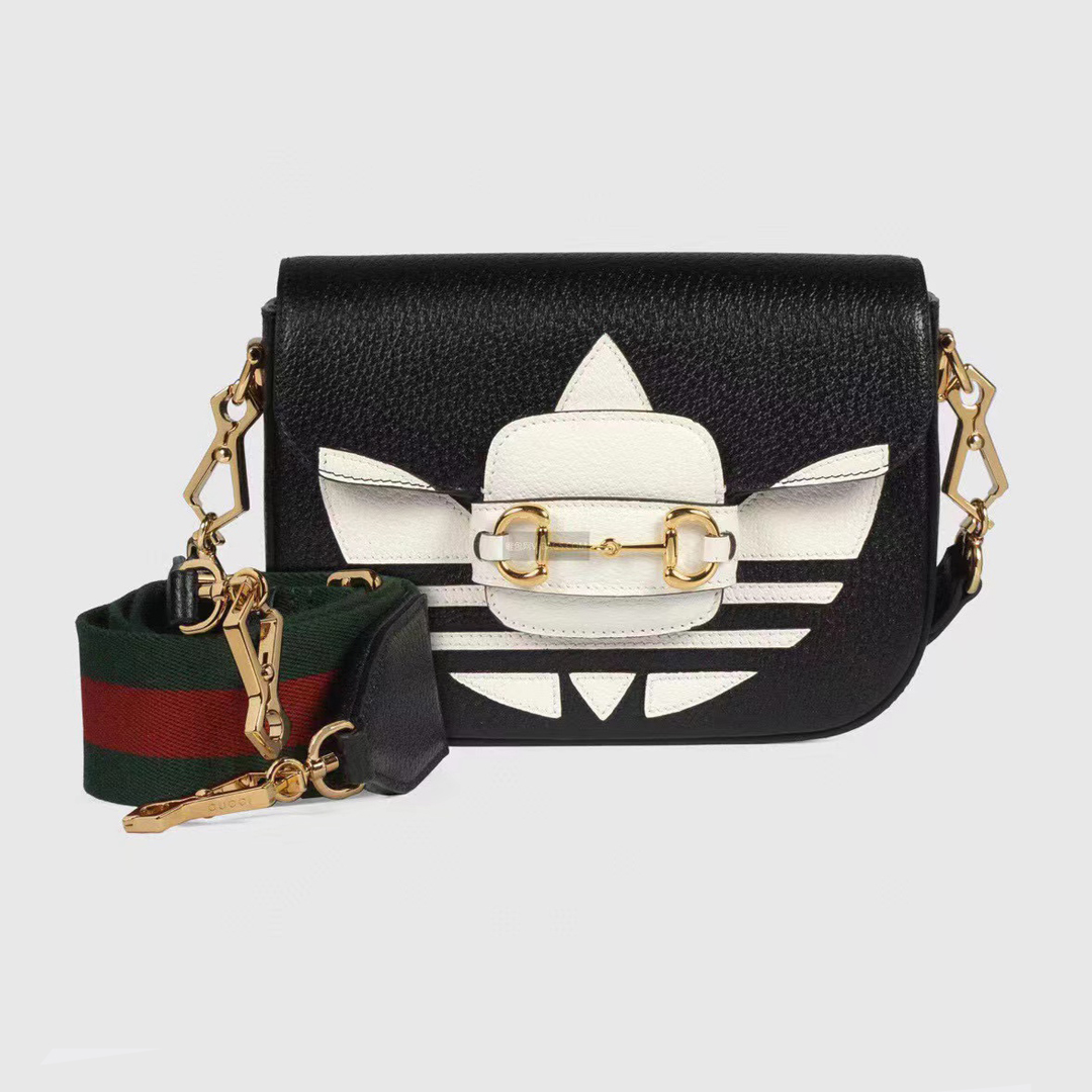 GUCCI Logo Shoulder Crossbody Bag Bags #nigo54162