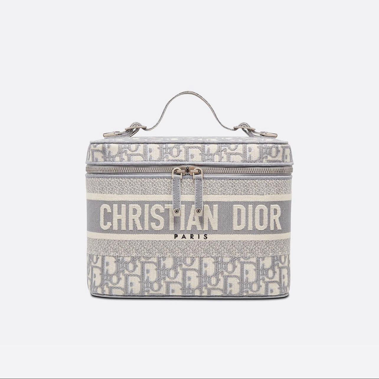 Dior Makeup And Skin Care Bags Bag #nigo4696