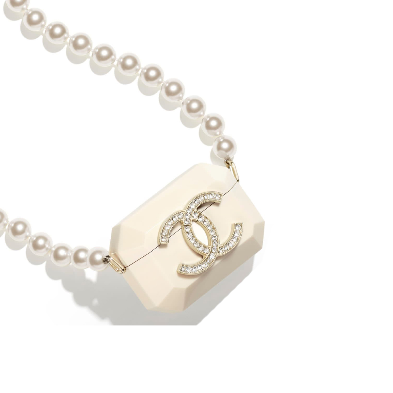 Chanel necklace bag headphone case Box #nigo29181