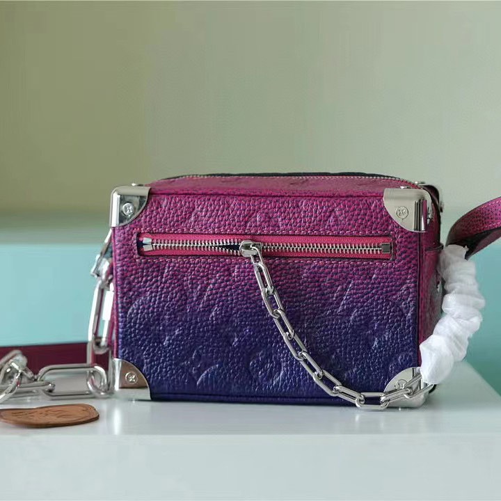 Louis Vuitton Leather Embossed Bag Bags #nigo4529