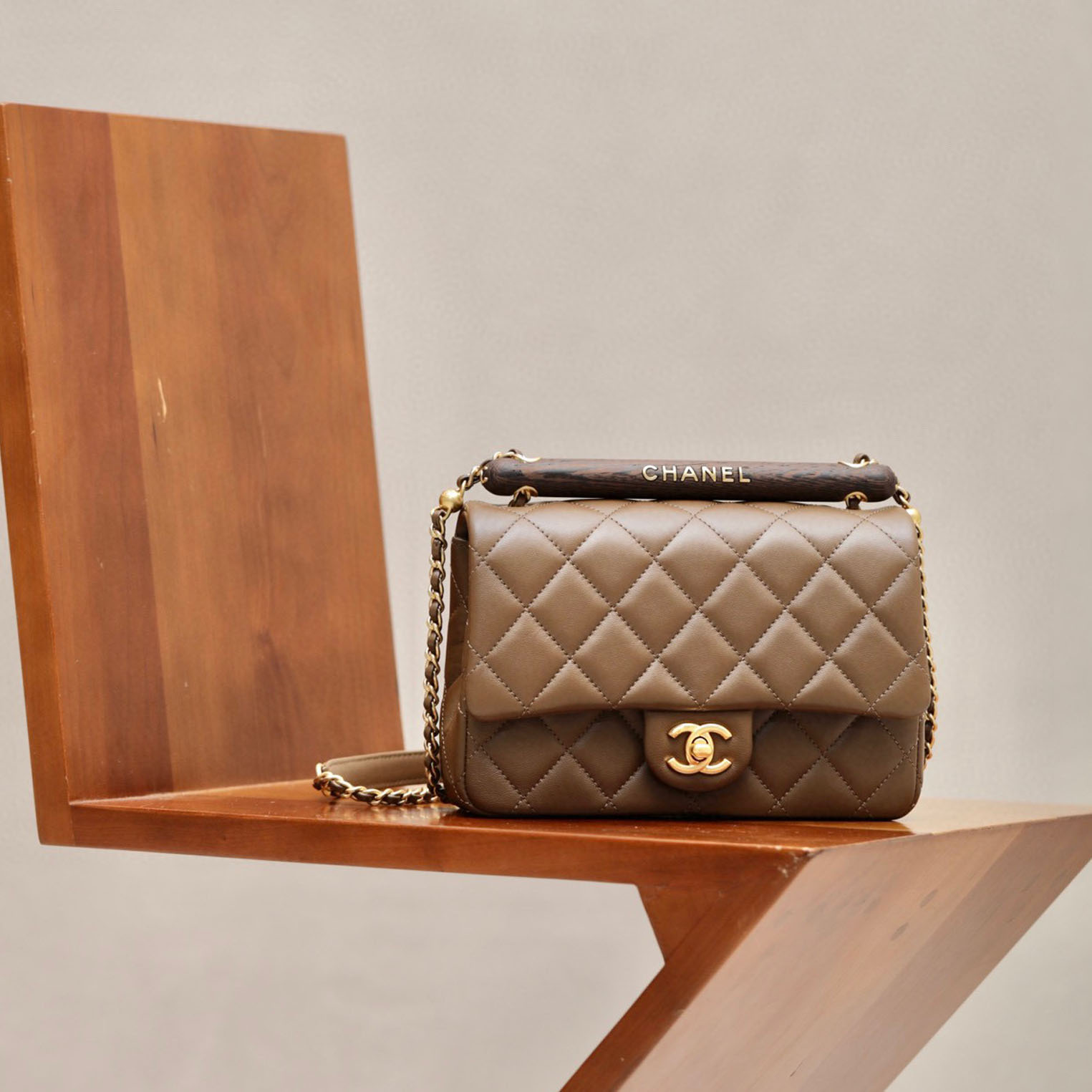 Chanel Leather Chain Single Shoulder Diagonal Bag #nigo21747