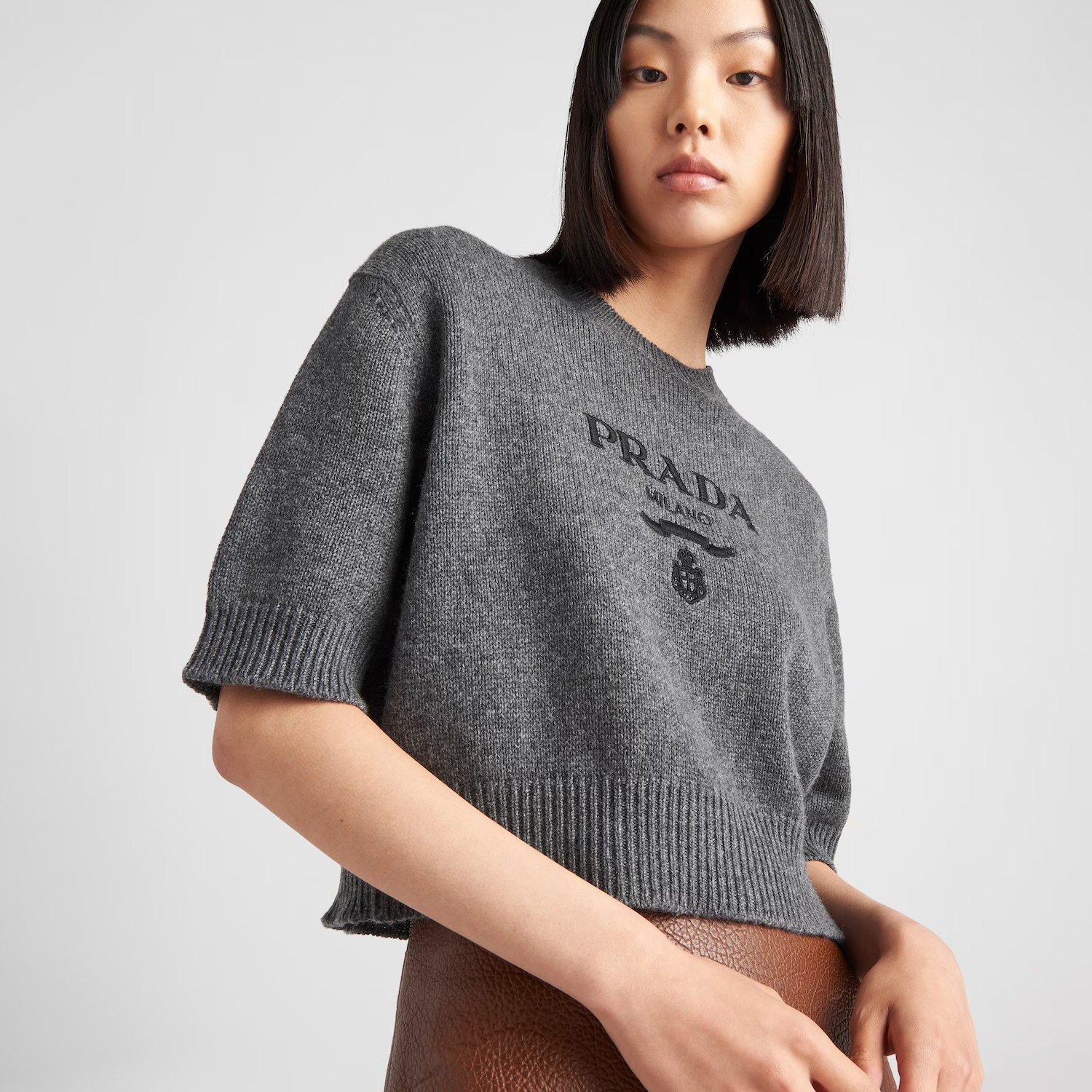 Prada Wool And Cashmere Crew Neck Sweater Round Short Sleeve #nigo96391