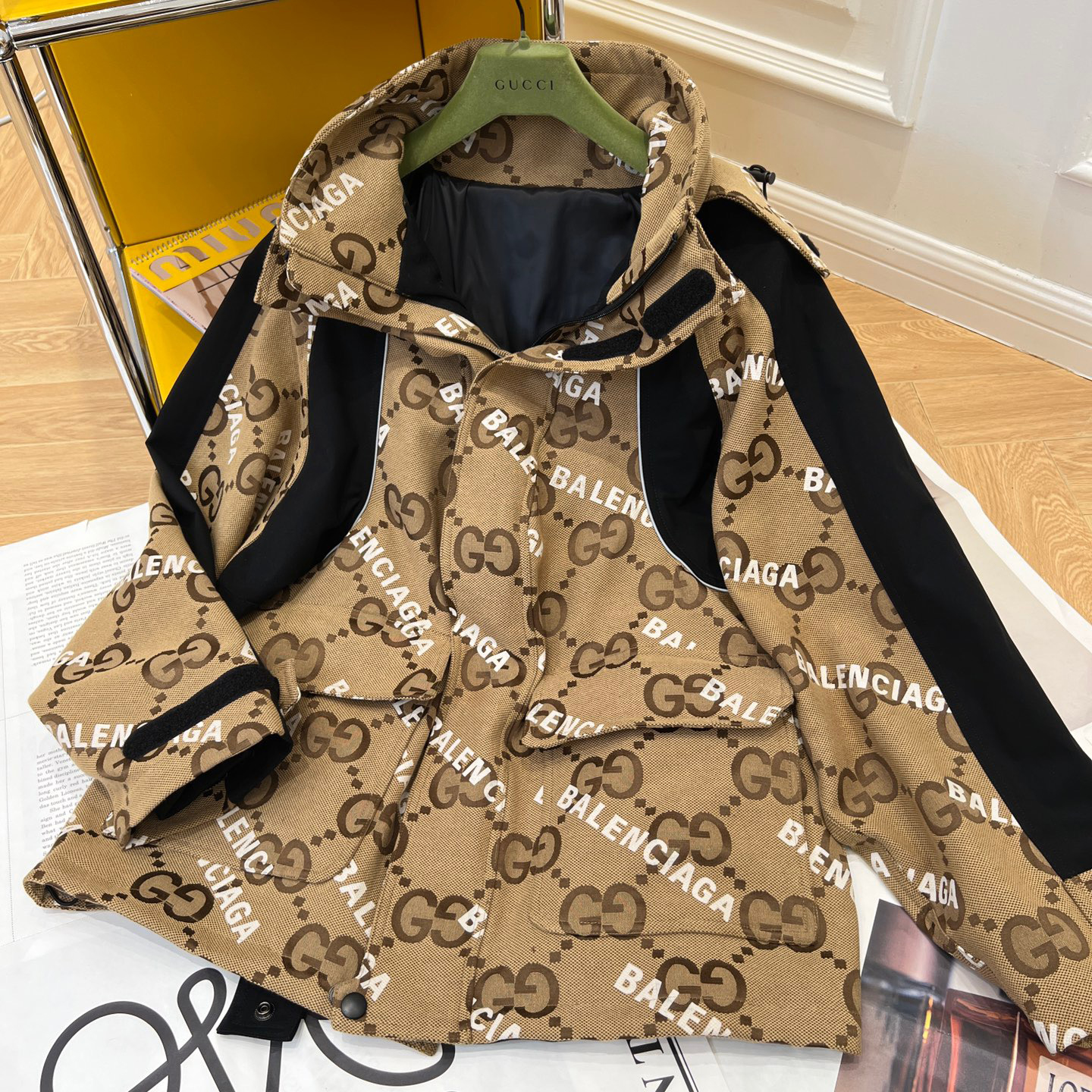 Gucci Windbreaker Jacket #nigo59877