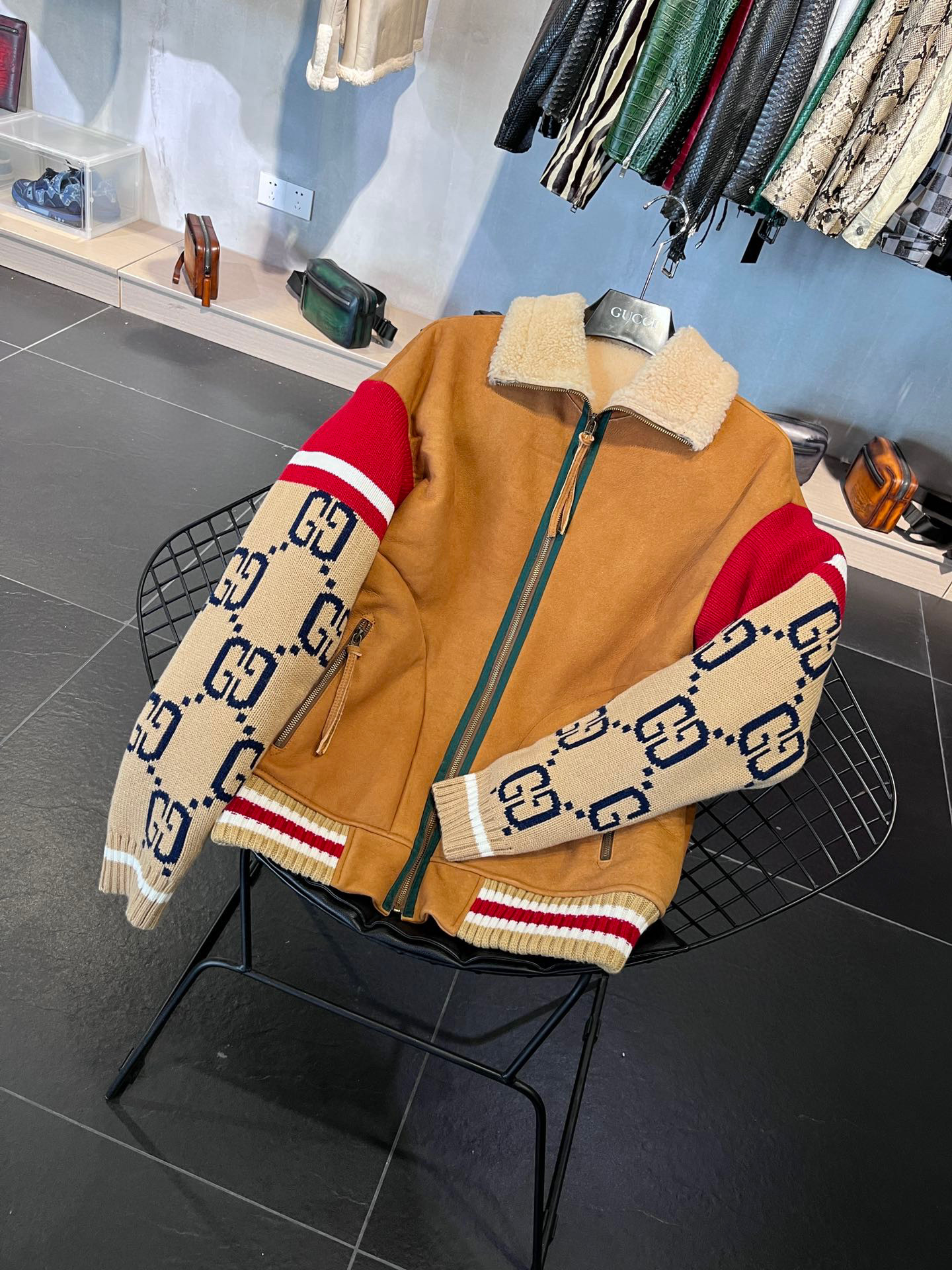 Gucci Fur Genuine Leather Coat Jacket #nigo9955