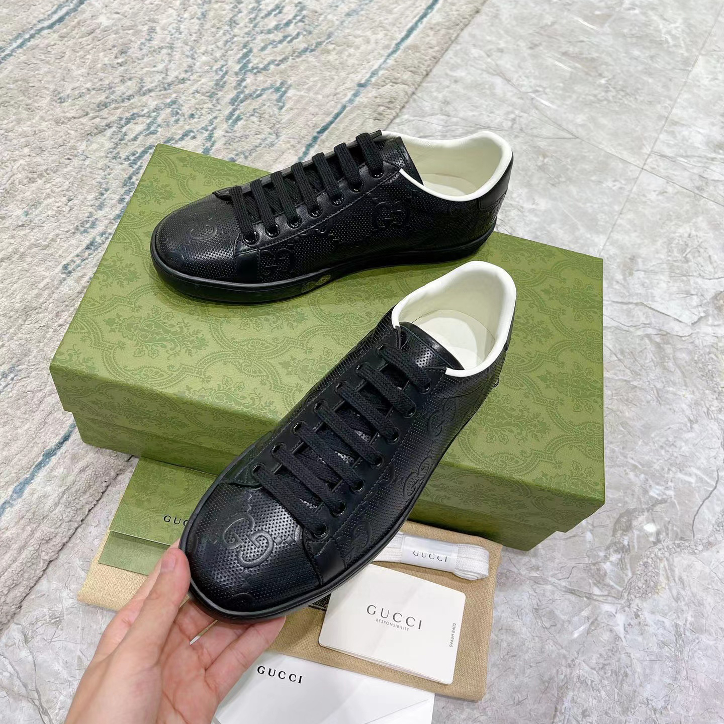 Gucci Leather Logo Printed Flat Casual Shoes #nigo52169
