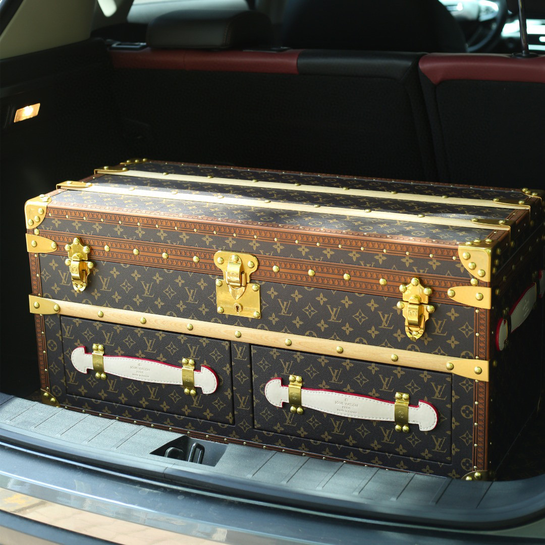 Louis Vuitton Leather Case Super Practical Multi-Functional Storage Box #nigo9747
