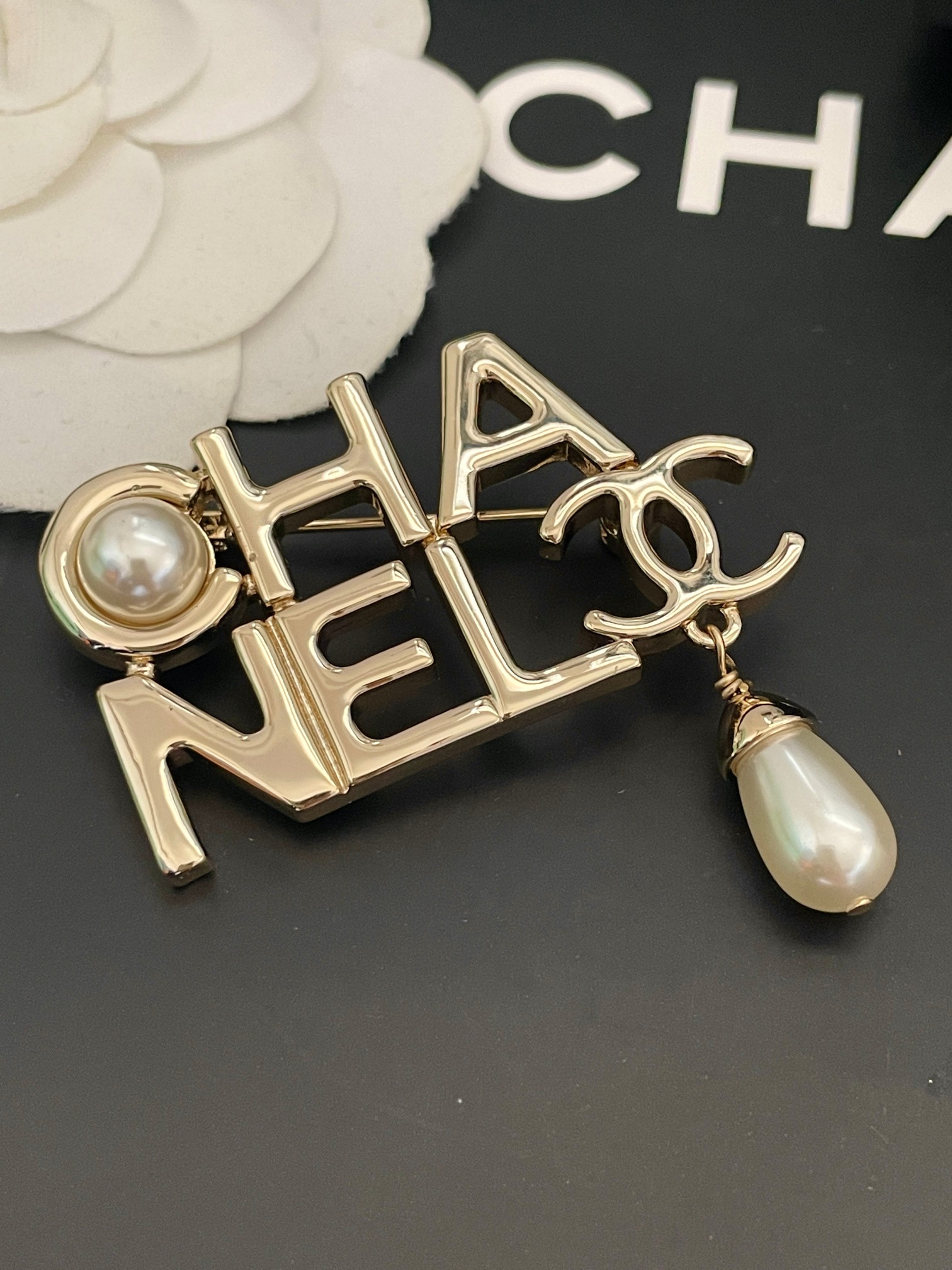 Chanel Copper Gilded Logo Brooch Earrings Accessories Jewelry #nigo82459