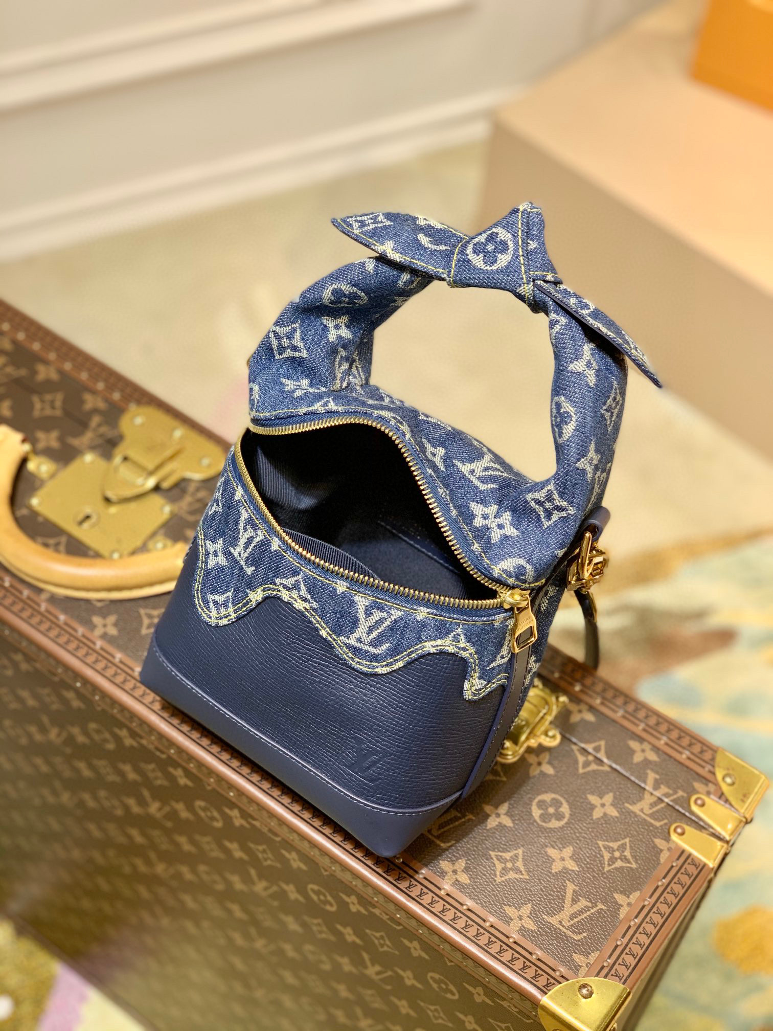 Louis Vuitton CRUISER Tote Bag Messenger Bags #nigo53159