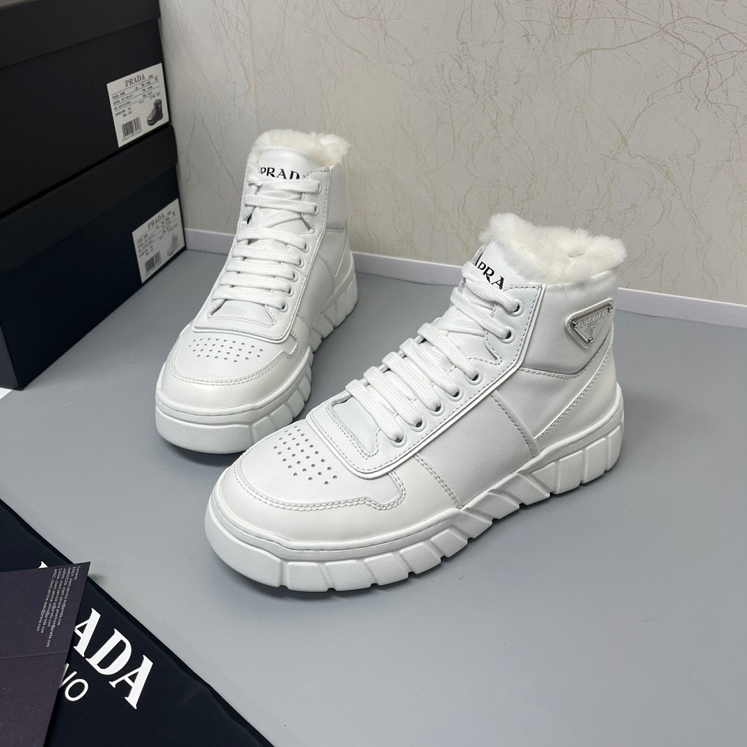 Prada Quilted Plush Short Board Shoes Sneakers Boots #nigo9458