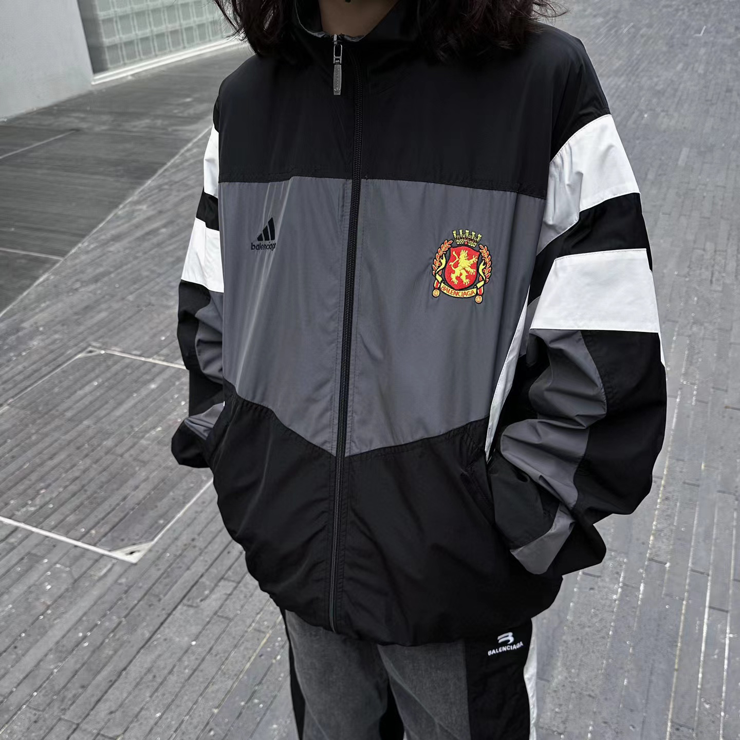 Balenciaga Men's And Women's One-Piece Zipper Stand-up Jacket #nigo56462