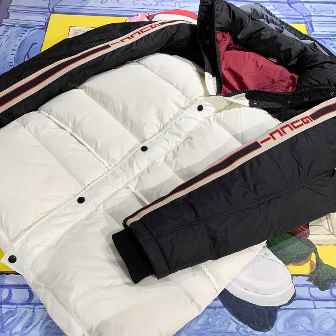 Gucci White Panel Puffer Down Jacket #nigo6177