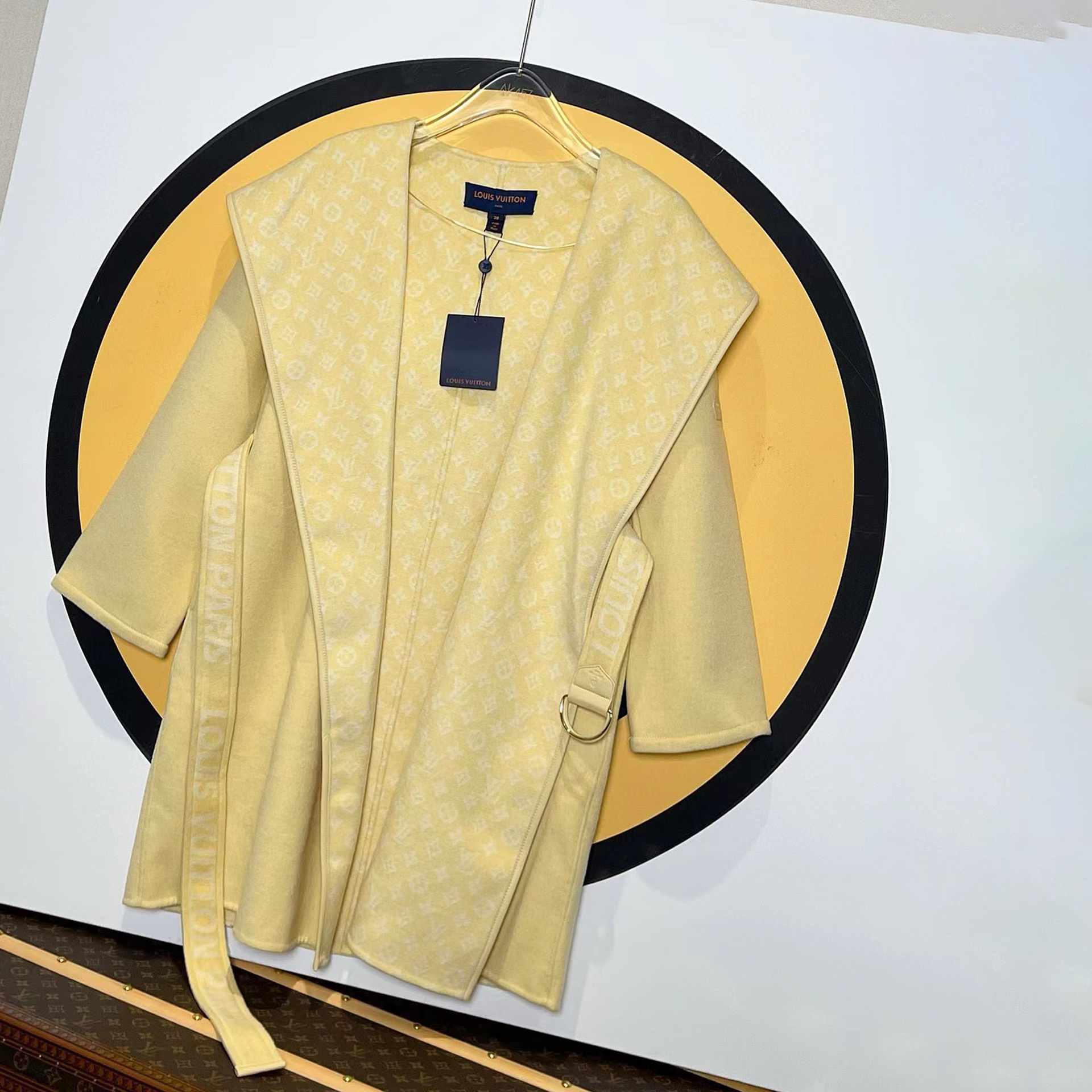 Louis Vuitton Wrap Peacoat In Wool And Silk With Monogram Detail Coat #nigo59197