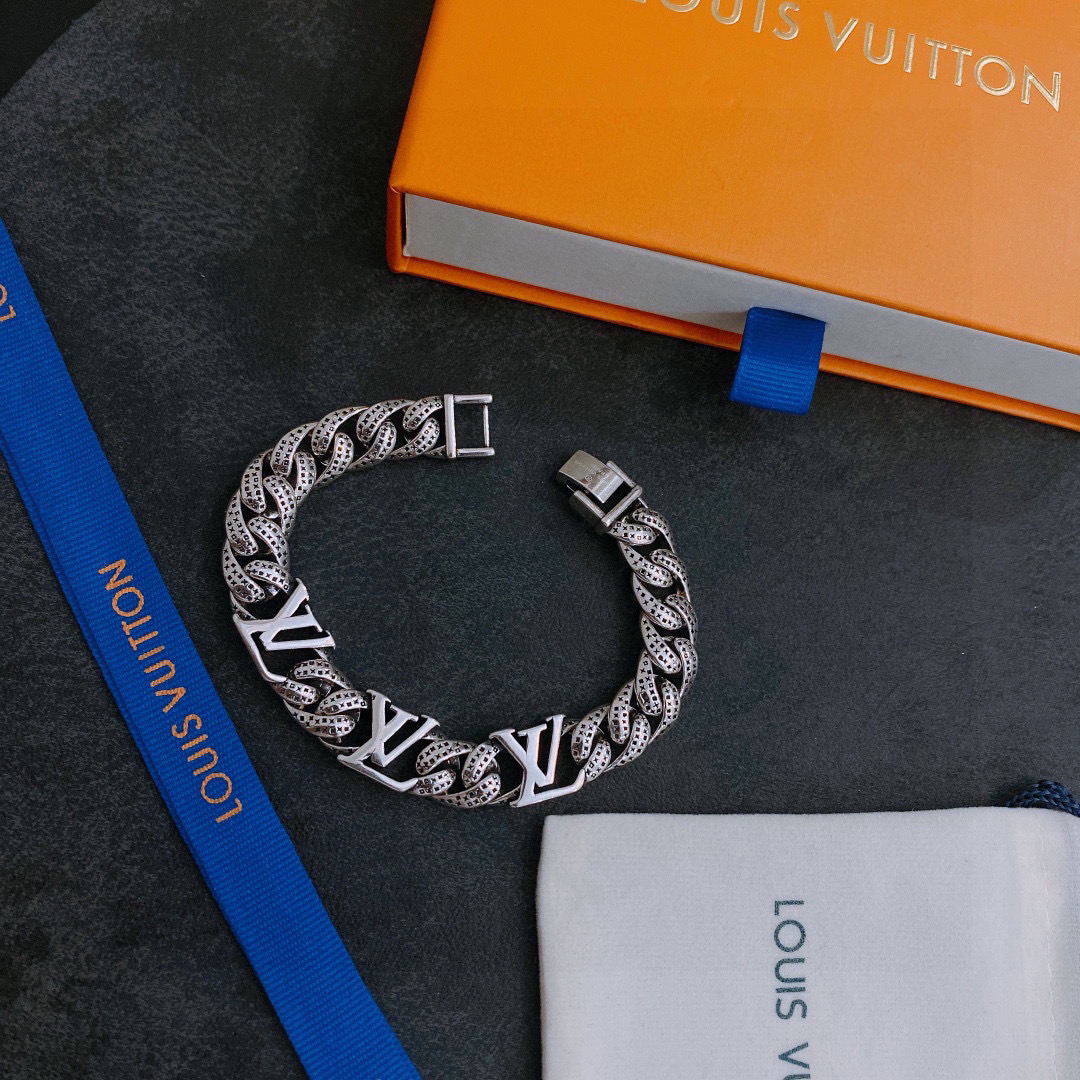 Louis Vuitton Cuban Bracelet Jewelry With Diamonds #nigo3469