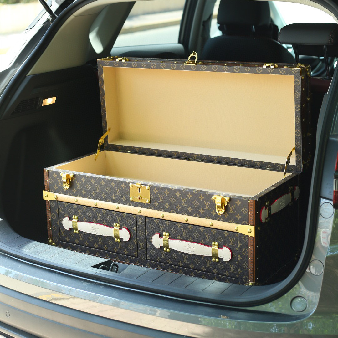 Louis Vuitton Leather Case Super Practical Multi-Functional Storage Box #nigo9747