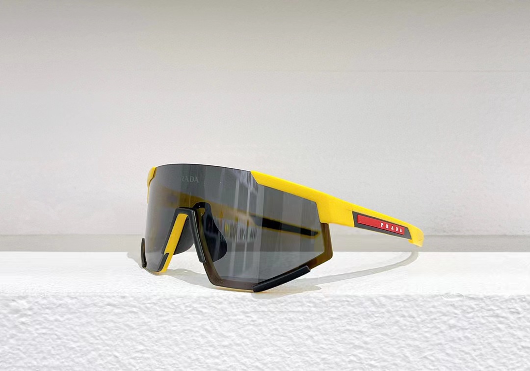 Prada Fluorescent Letter Glasses Sunglasses #nigo82649