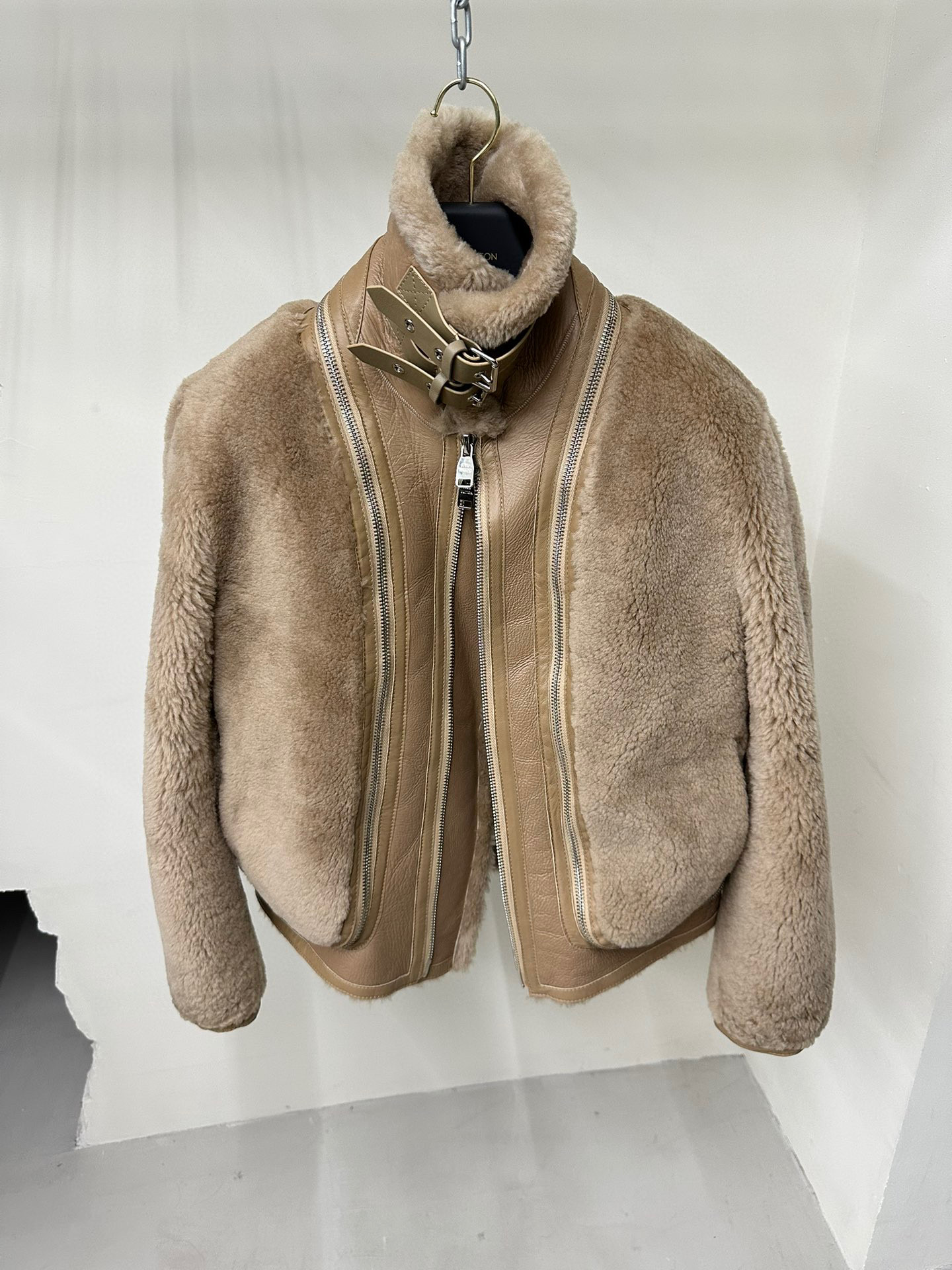 Louis Vuitton Removable Fur Leather Jacket #nigo5666
