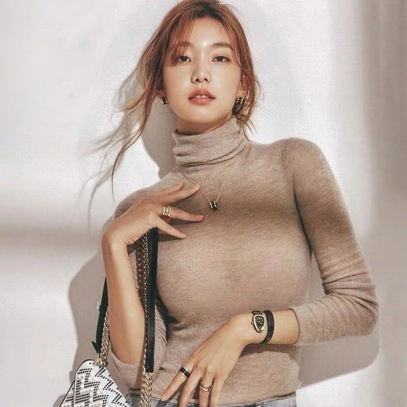 MaxMara Lightweight Wool Turtleneck Sweater Ngvp #nigo6584