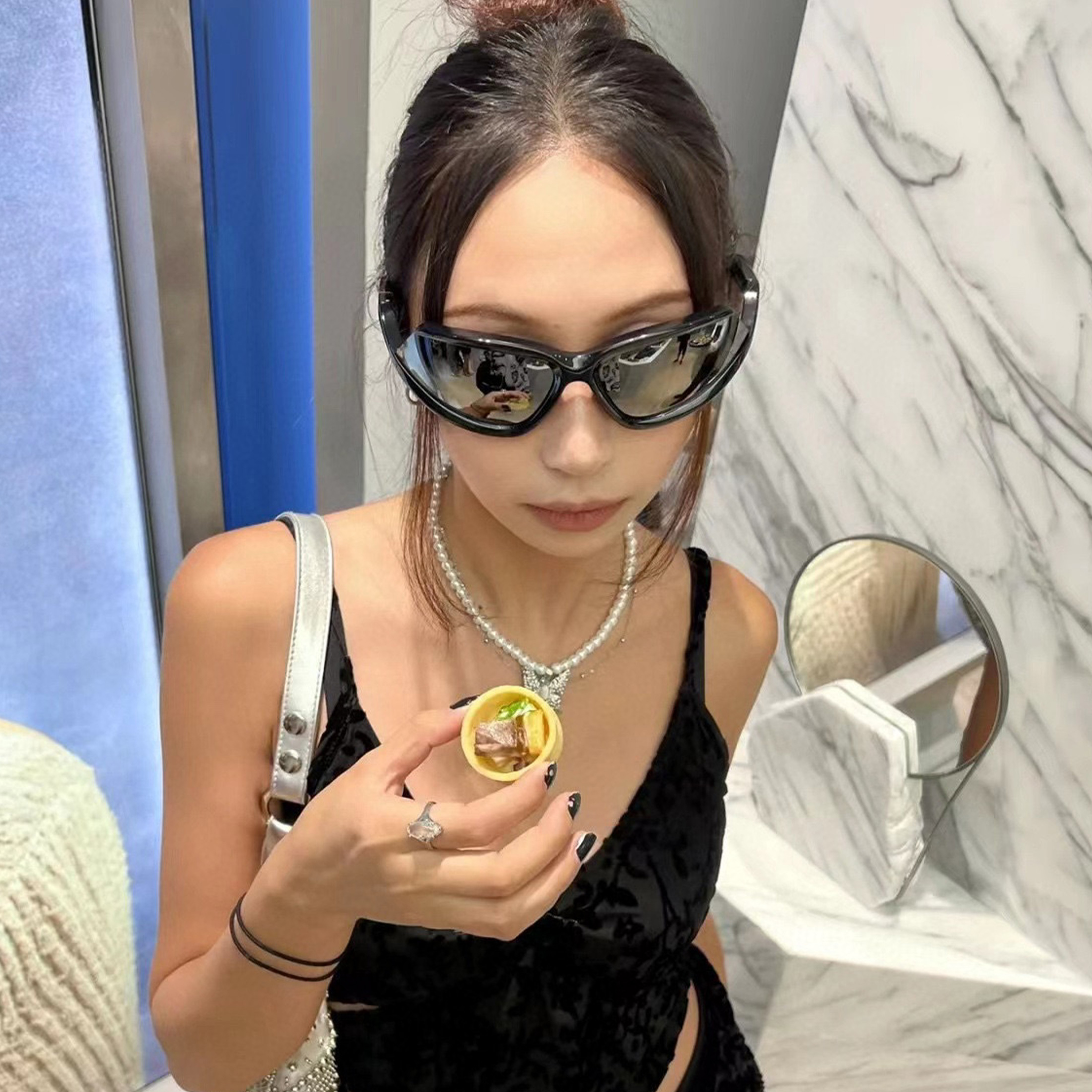 Balenciaga Side Xpander Cat Sunglasses in Black Ngvp #nigo6581