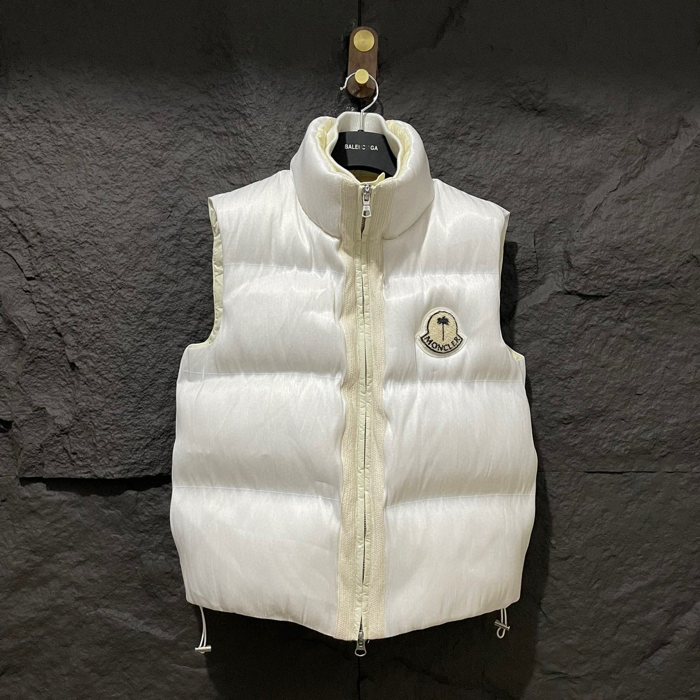 Moncler Winter Glowing Down Vest #nigo21885