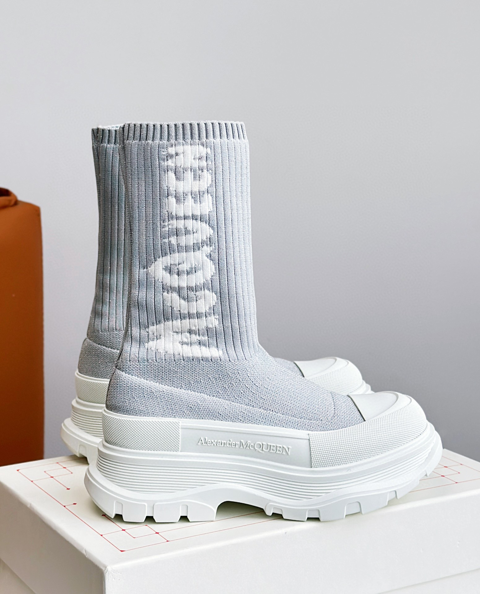 Alexander McQueen Tread Slick Thick Sole Mid Calf Knitted Sock Shoes #nigo96541