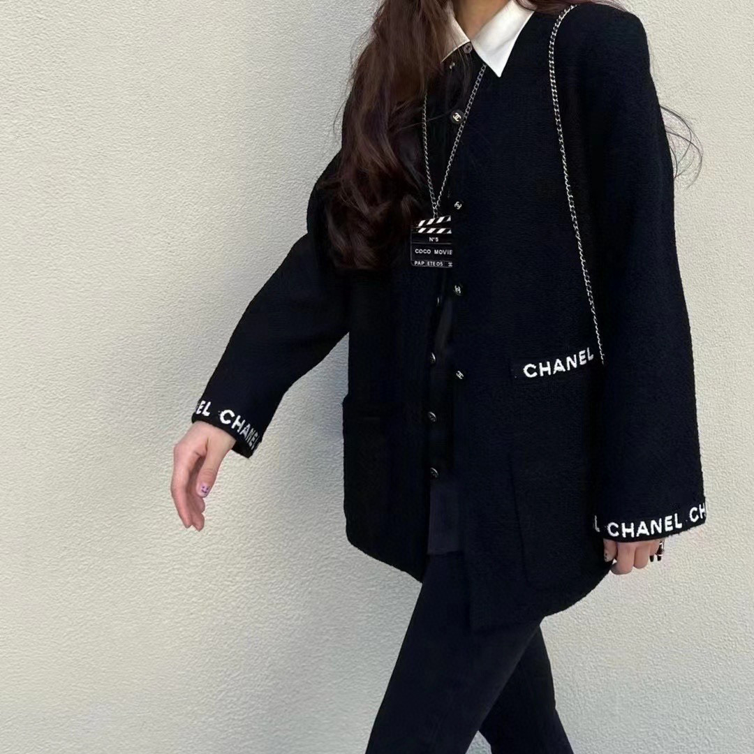 Chanel Black Woolen Coat #nigo21924