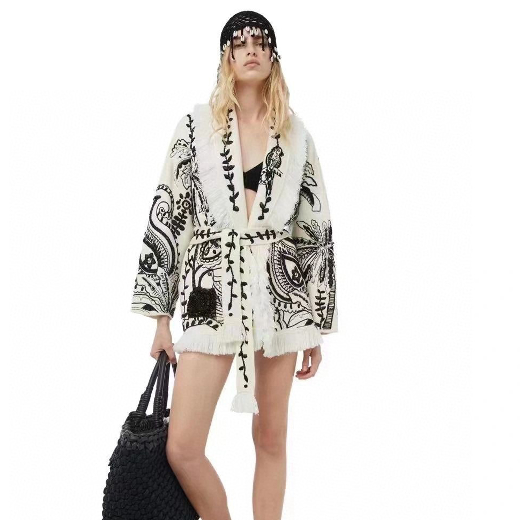 Alanui Patterned Appliquéd V-neck Lace-up Loose Knit Sweater Ngvp #nigo6786