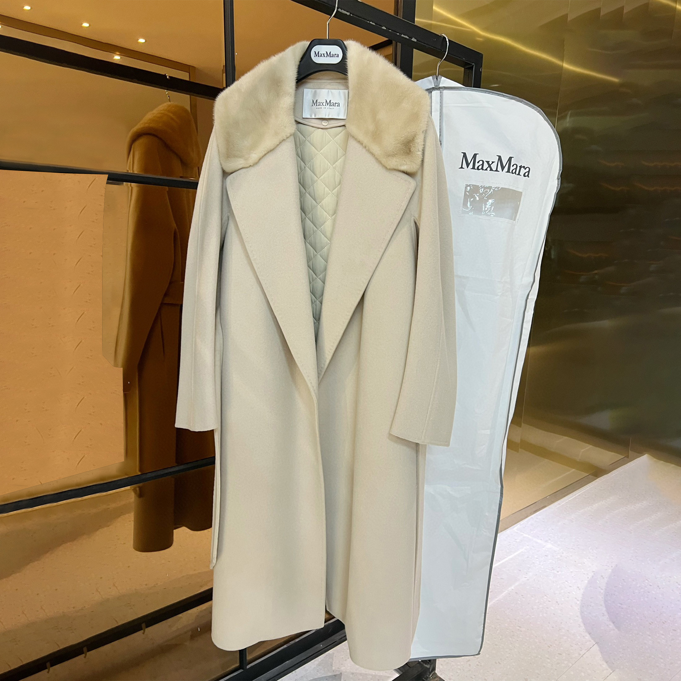 MaxMara Long Lace-Up Coat Jacket With Fur Collar Ngvp #nigo6771