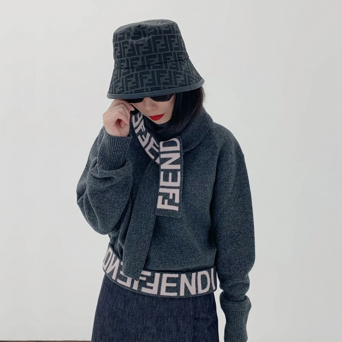 Fendi Gray Cashmere And Wool Pullover Sweater #nigo96738