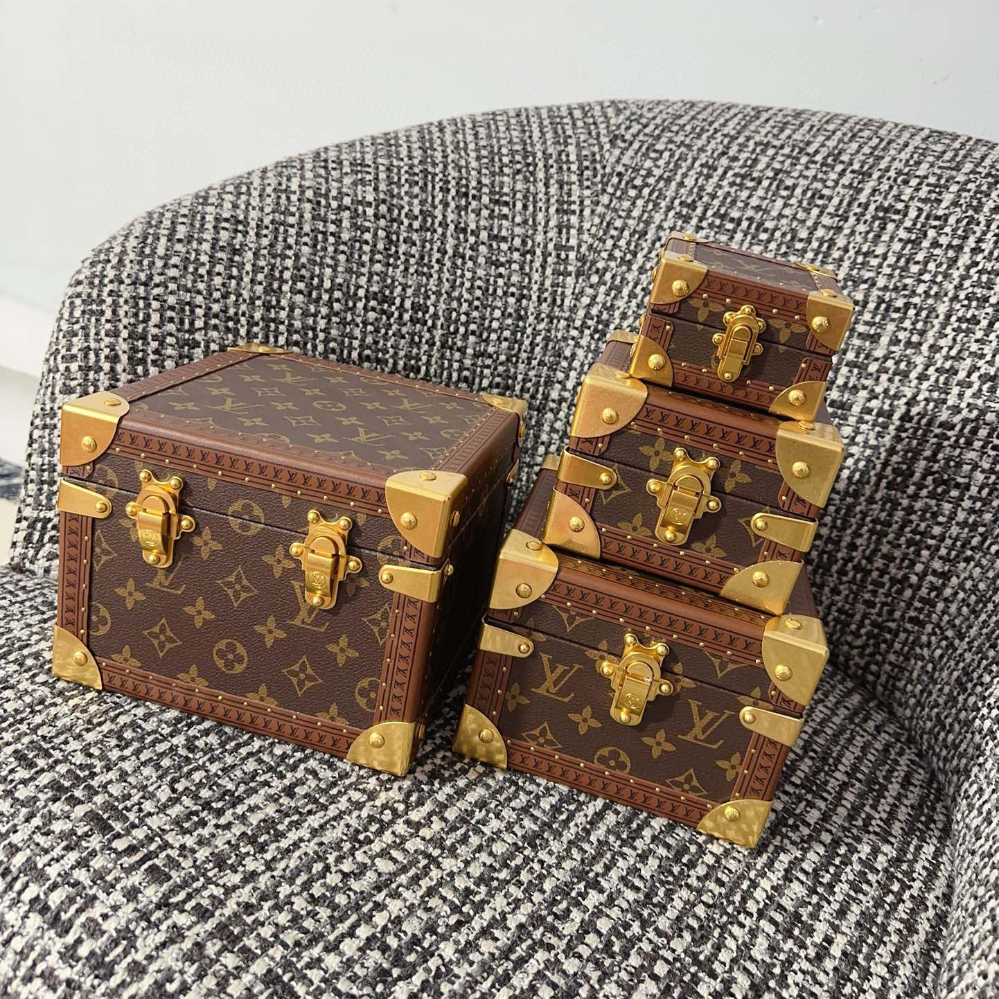 Louis Vuitton Metal Clad Corner Hard Case Set of 4 Bag #nigo96762