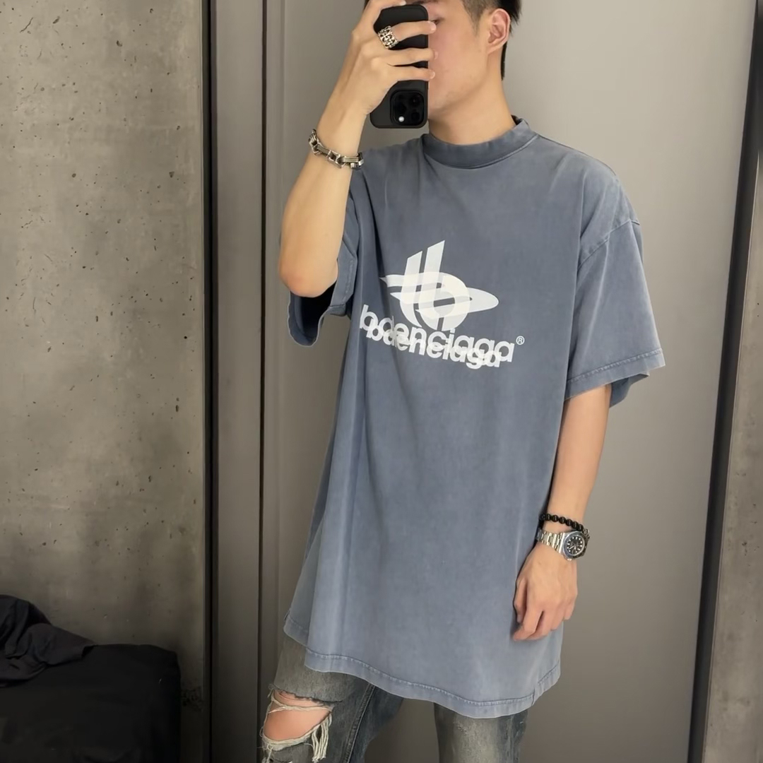Balenciaga Short Sleeve Crew Neck T-Shirt Blue #nigo96834