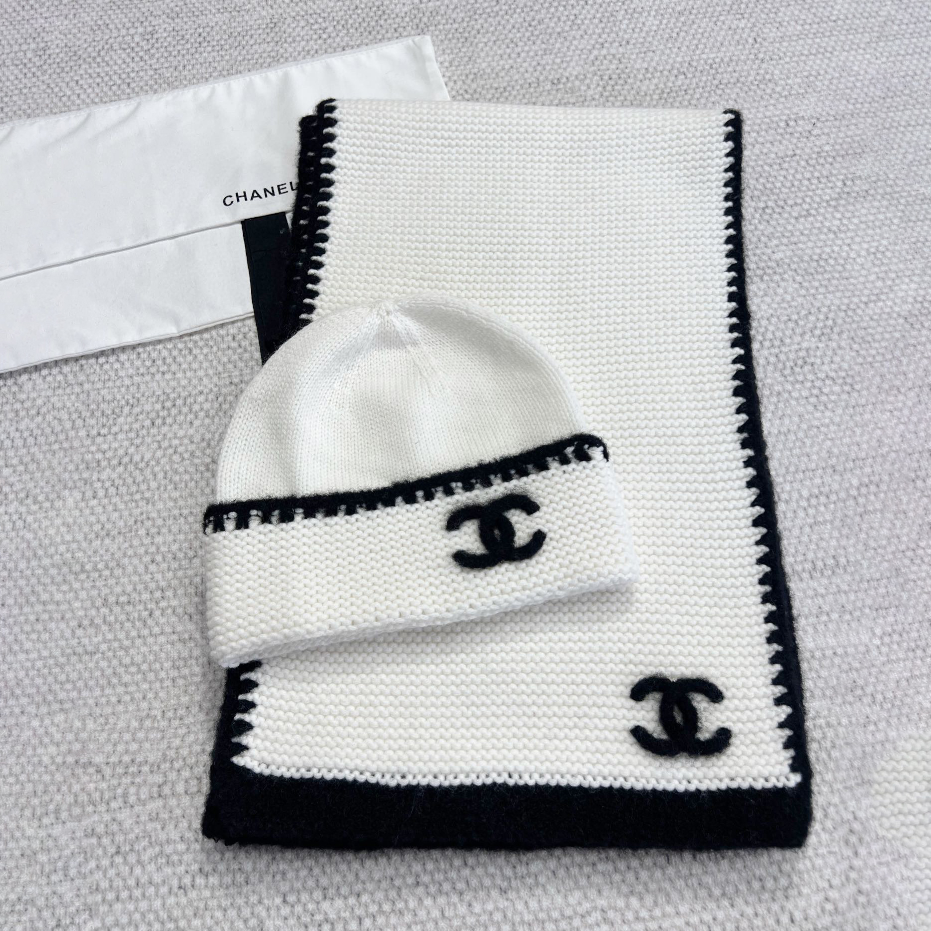 NIGO Celine Women's White and Black Double C Knitted Fleece Hat Cap Scarf #nigo96866