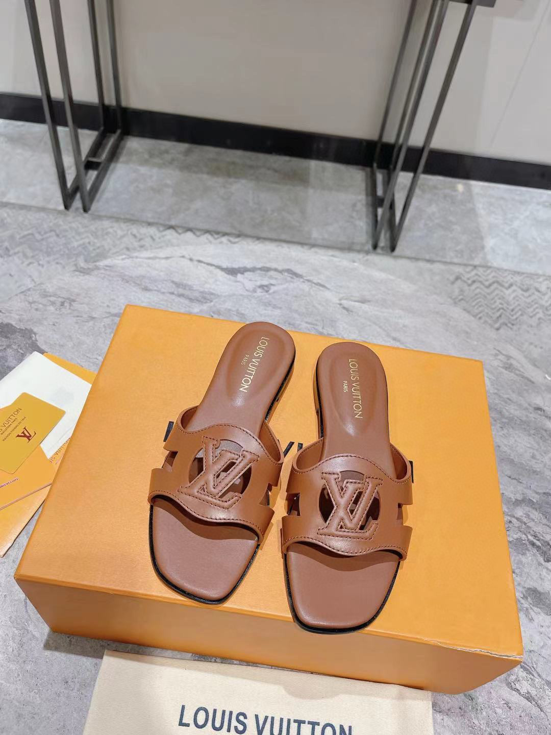 NIGO Louis Vuitton LV ISOLA Summer Leather Flat Sandals Slippers Shoes #nigo96882