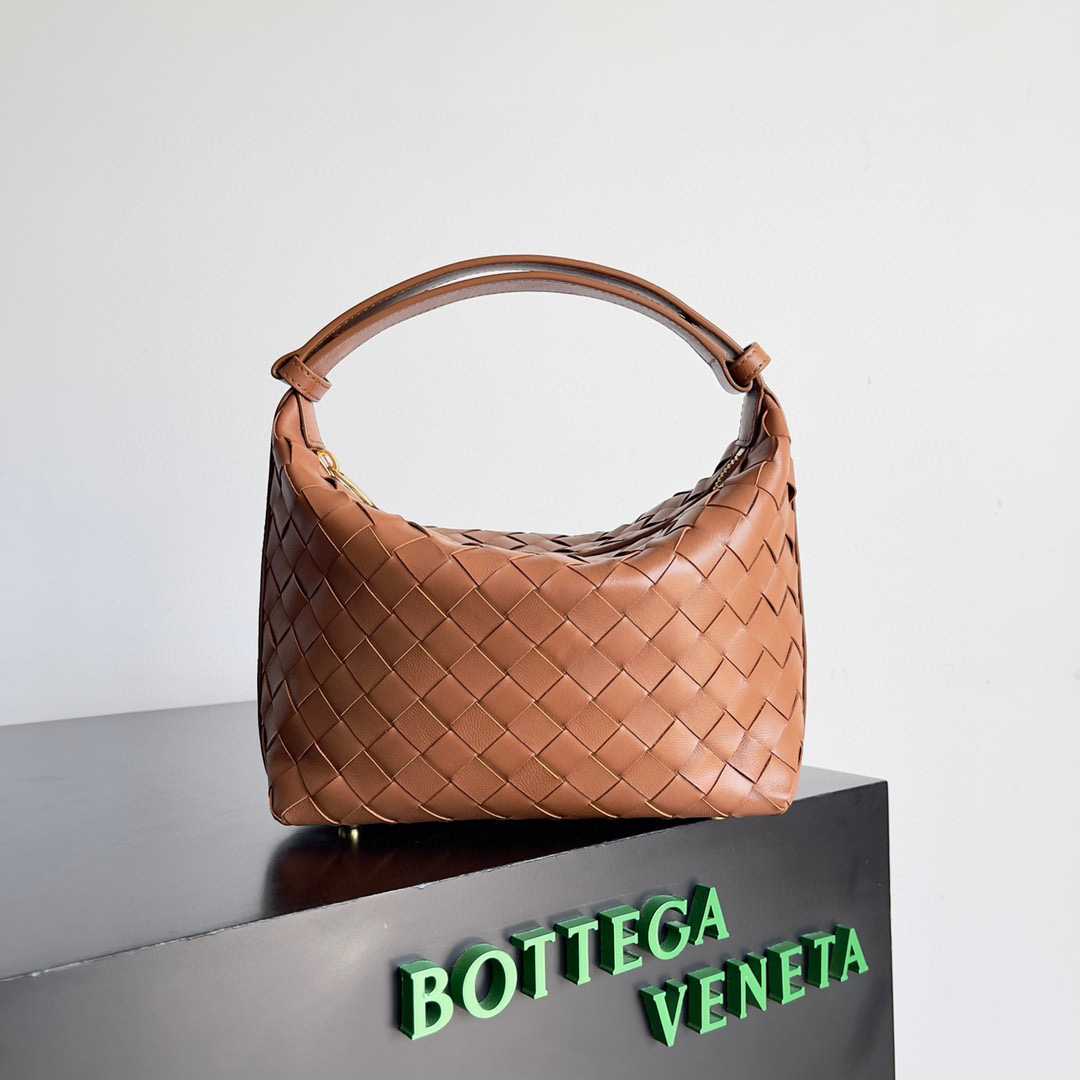 NIGO Bottega Veneta Women's Intrecciato Woven Lambskin Pouch Handbag Tote Bag #nigo97145