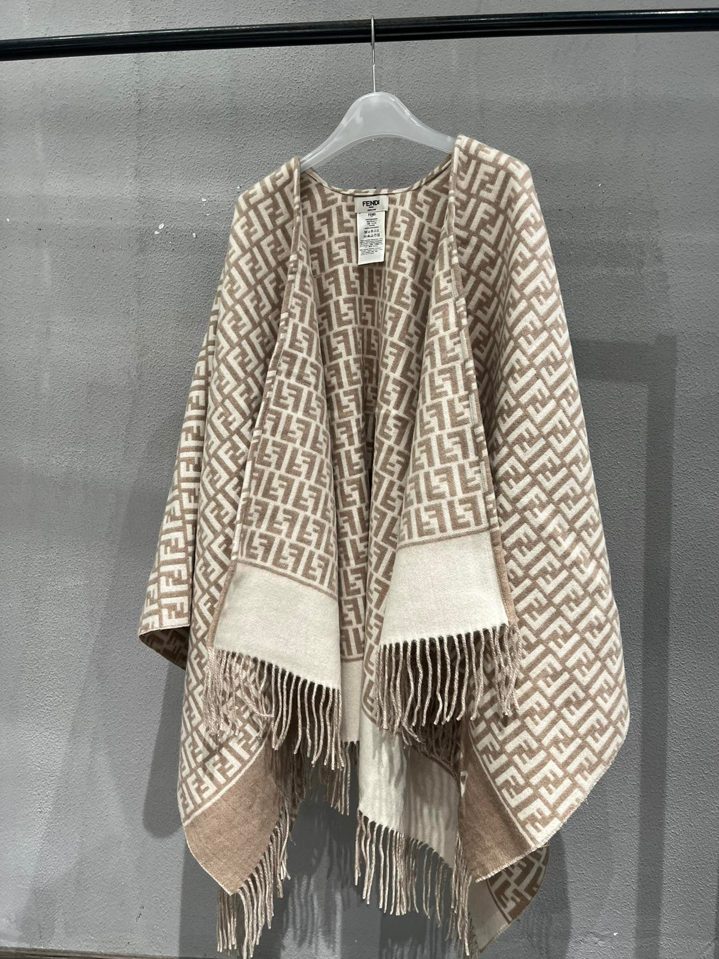 NIGO Fendi Beige Wool and Cashmere Poncho Shawl #nigo97235