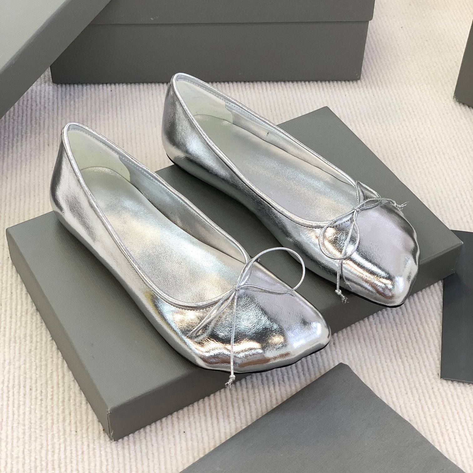 NIGO Balenciaga Women's Spring Summer Autumn Solid Color Low Top Round Toe Casual Single Shoes Flat Shoes Ngvp #nigo6354