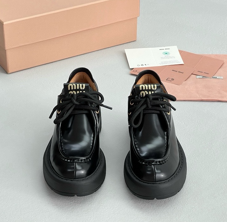 NIGO MiuMiu Women's New Autumn/Winter Logo Leather Strappy Loafers Shoes #nigo97521
