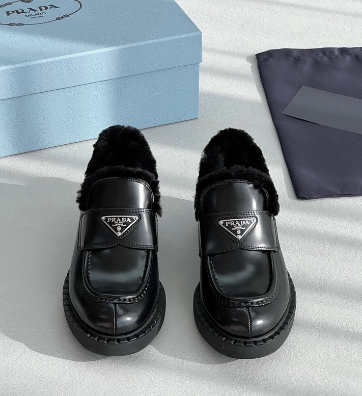 NIGO Prada Women's Cowhide Leather Upper Wool Lining Low Top Brushed Leather Loafers Shoes #nigo97617